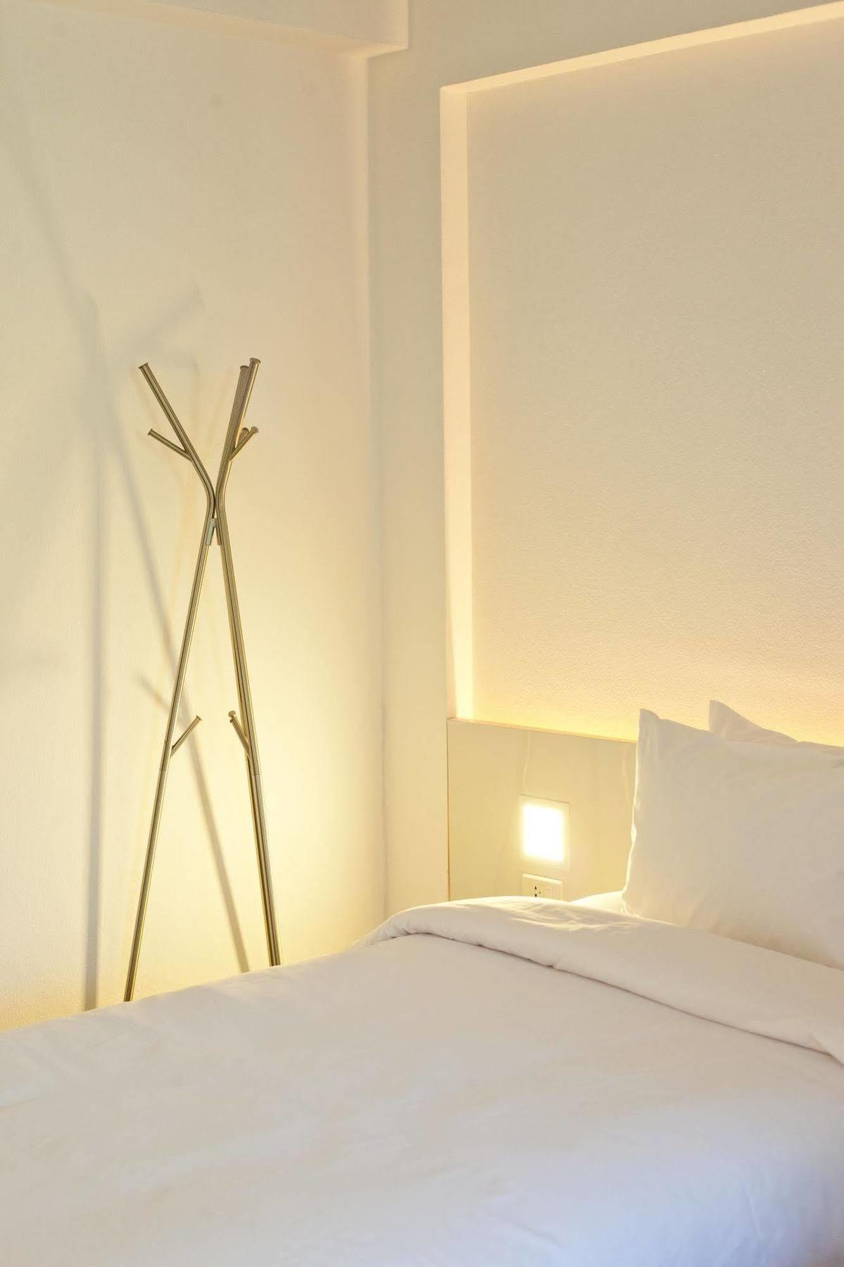 Bed Phrasingh-Adults Only Otel Chiang Mai Dış mekan fotoğraf